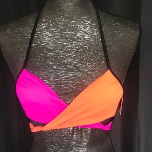 NWT VICTORIA SECRET PINK BIKINI 👙 TOP SIZE XS